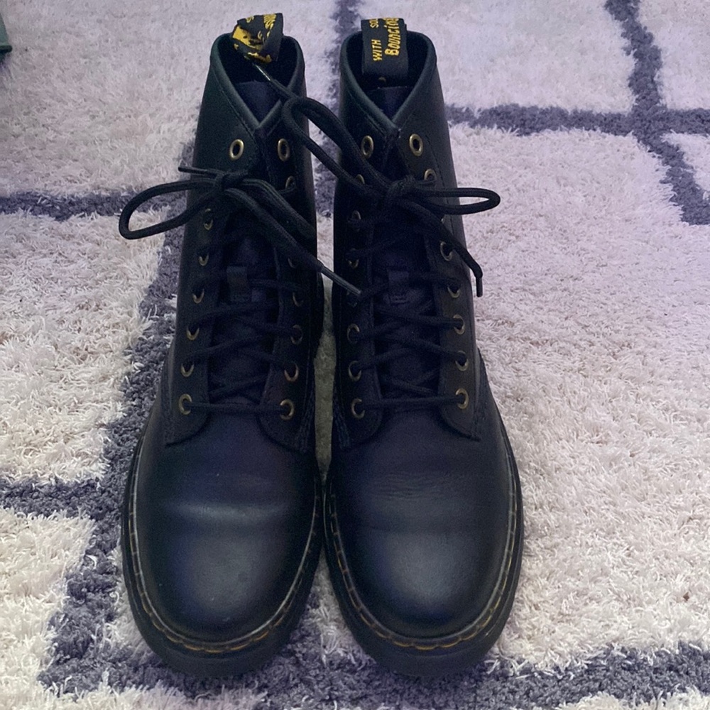 Black Dr. Martens size 9/7 boots